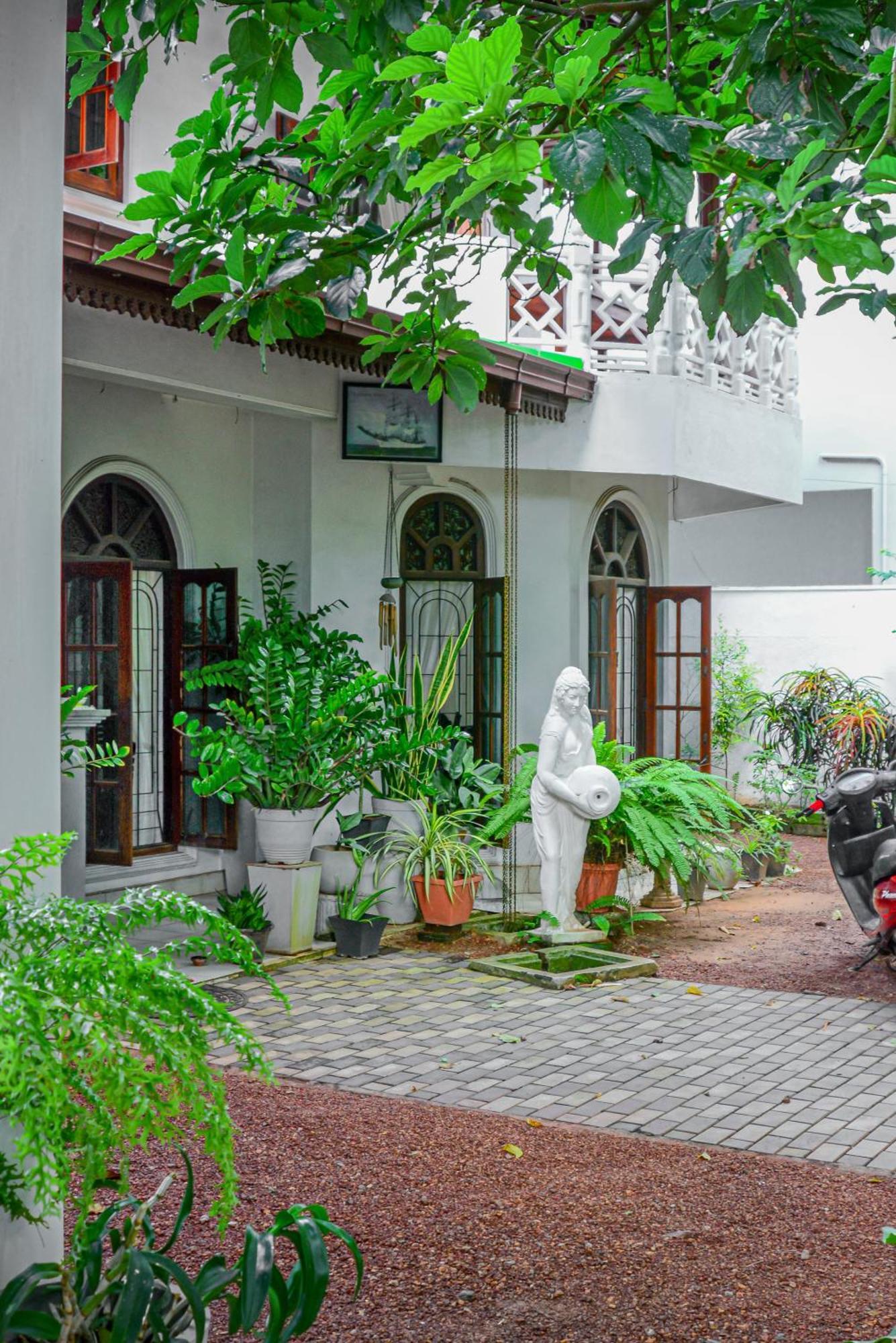Sakurahana Villa And Ayurveda Aluthgama Exterior photo
